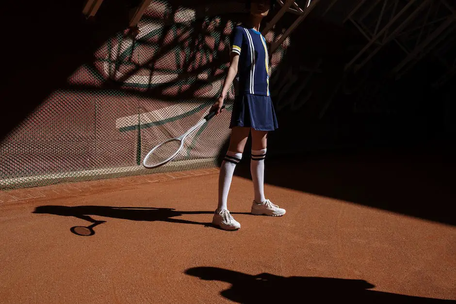 Image of a person doing physical conditioning exercises for padel tennis