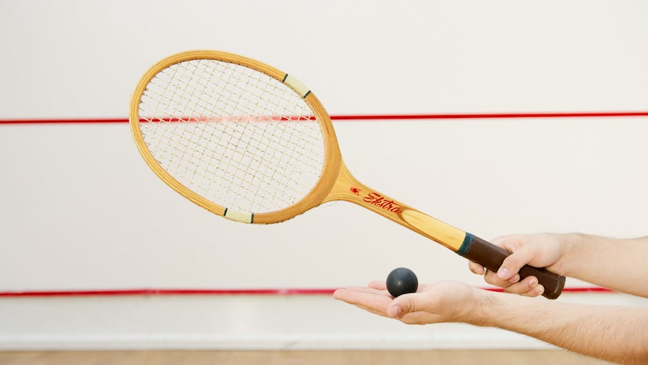 A colorful image showing a padel tennis player executing various techniques on the court, demonstrating the game's strategy.